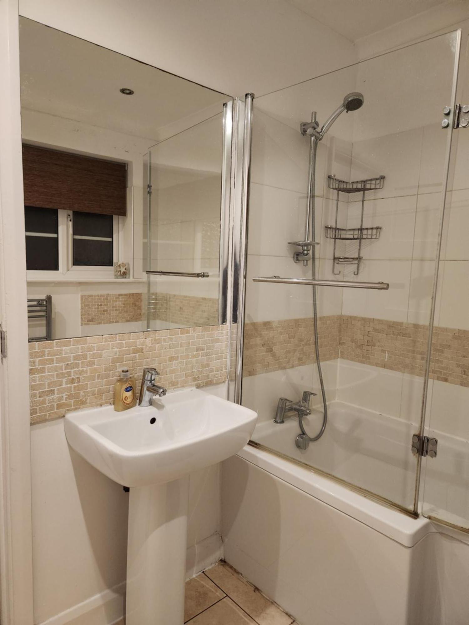 Elmdon House With 4 Spacious Bedrooms To Choose Birmingham Kültér fotó
