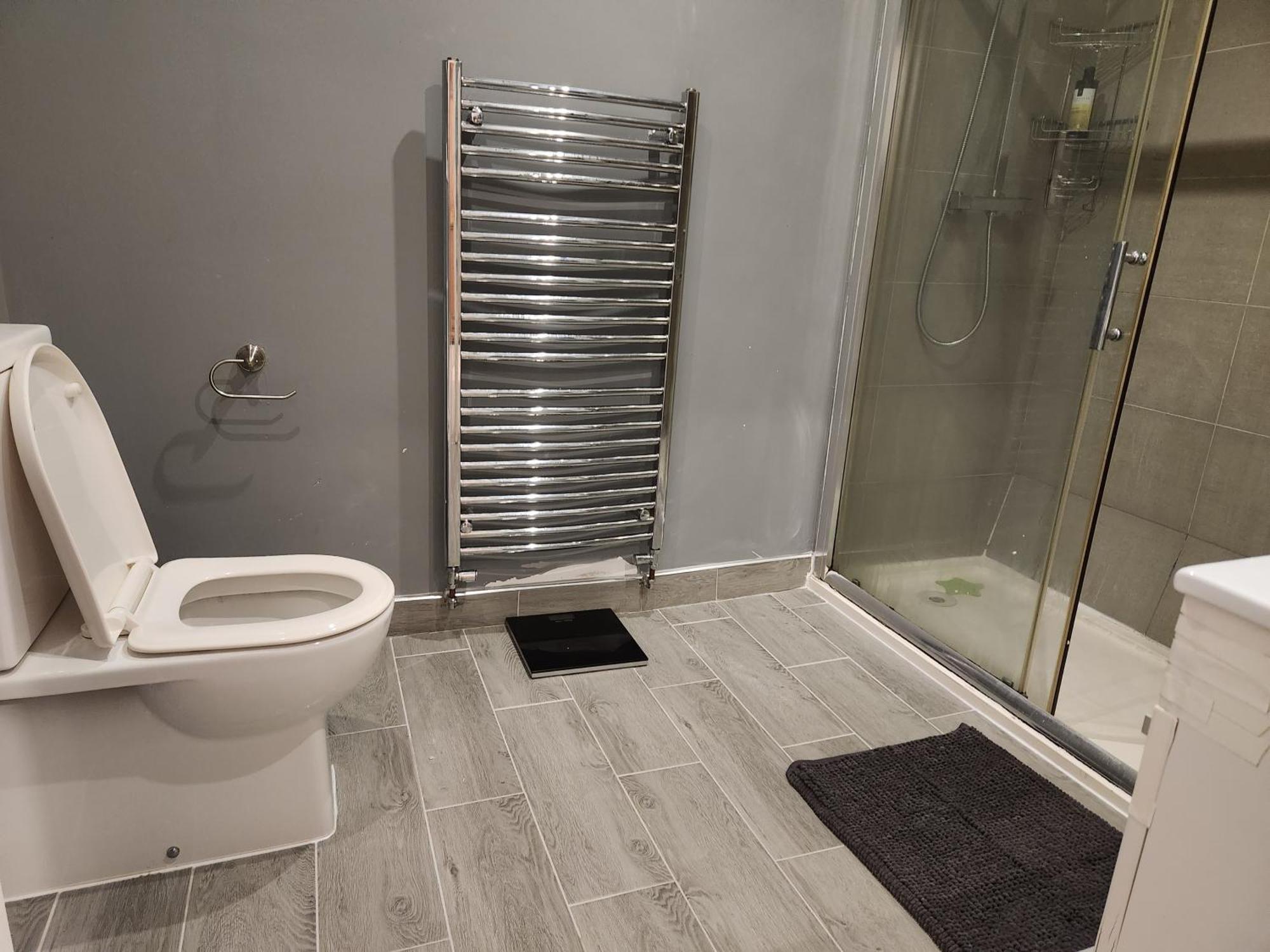 Elmdon House With 4 Spacious Bedrooms To Choose Birmingham Kültér fotó