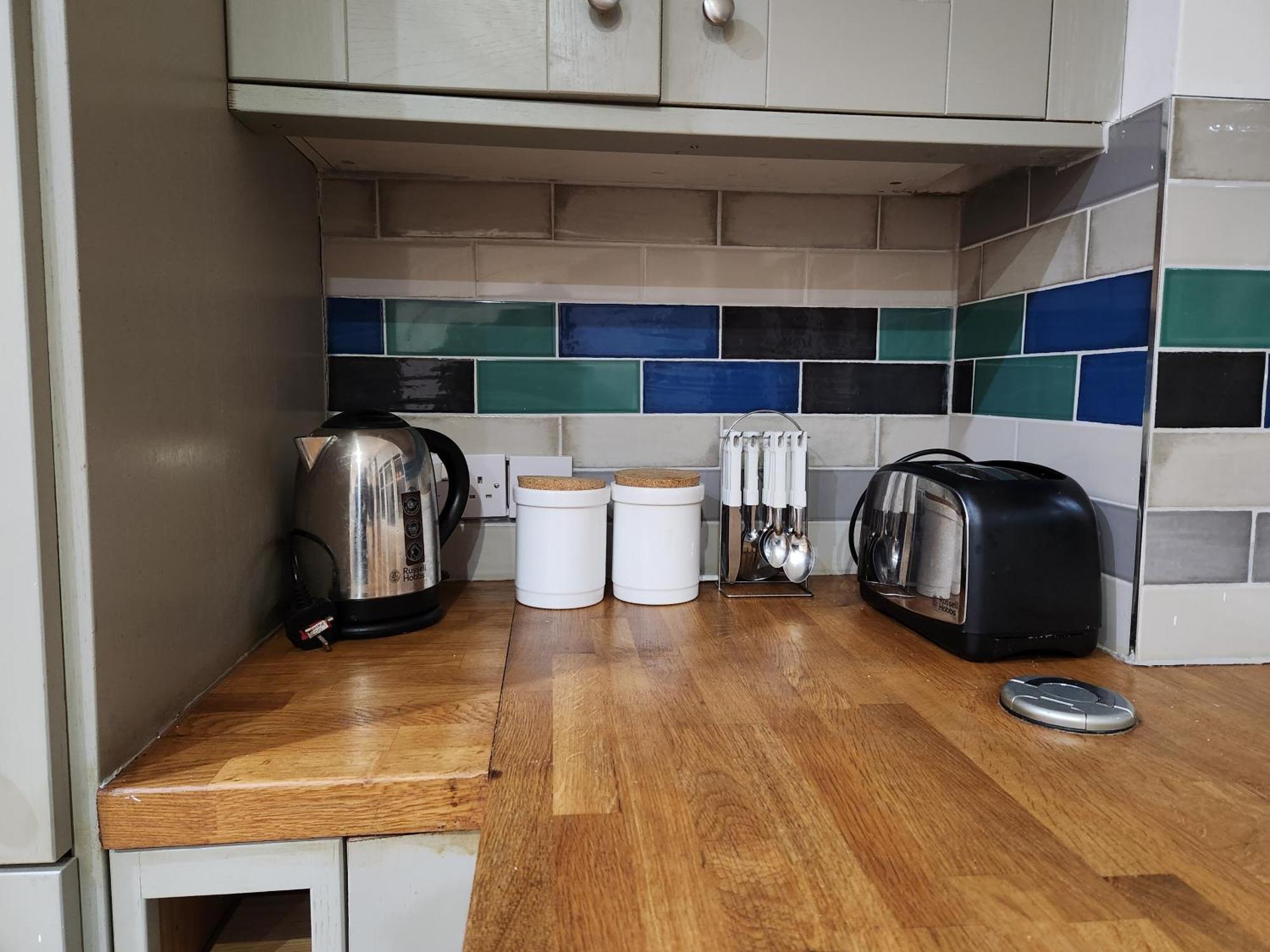 Elmdon House With 4 Spacious Bedrooms To Choose Birmingham Kültér fotó